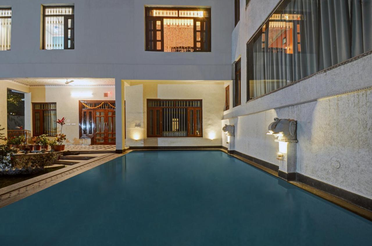 Hotel Karohi Villa Udaipur Esterno foto