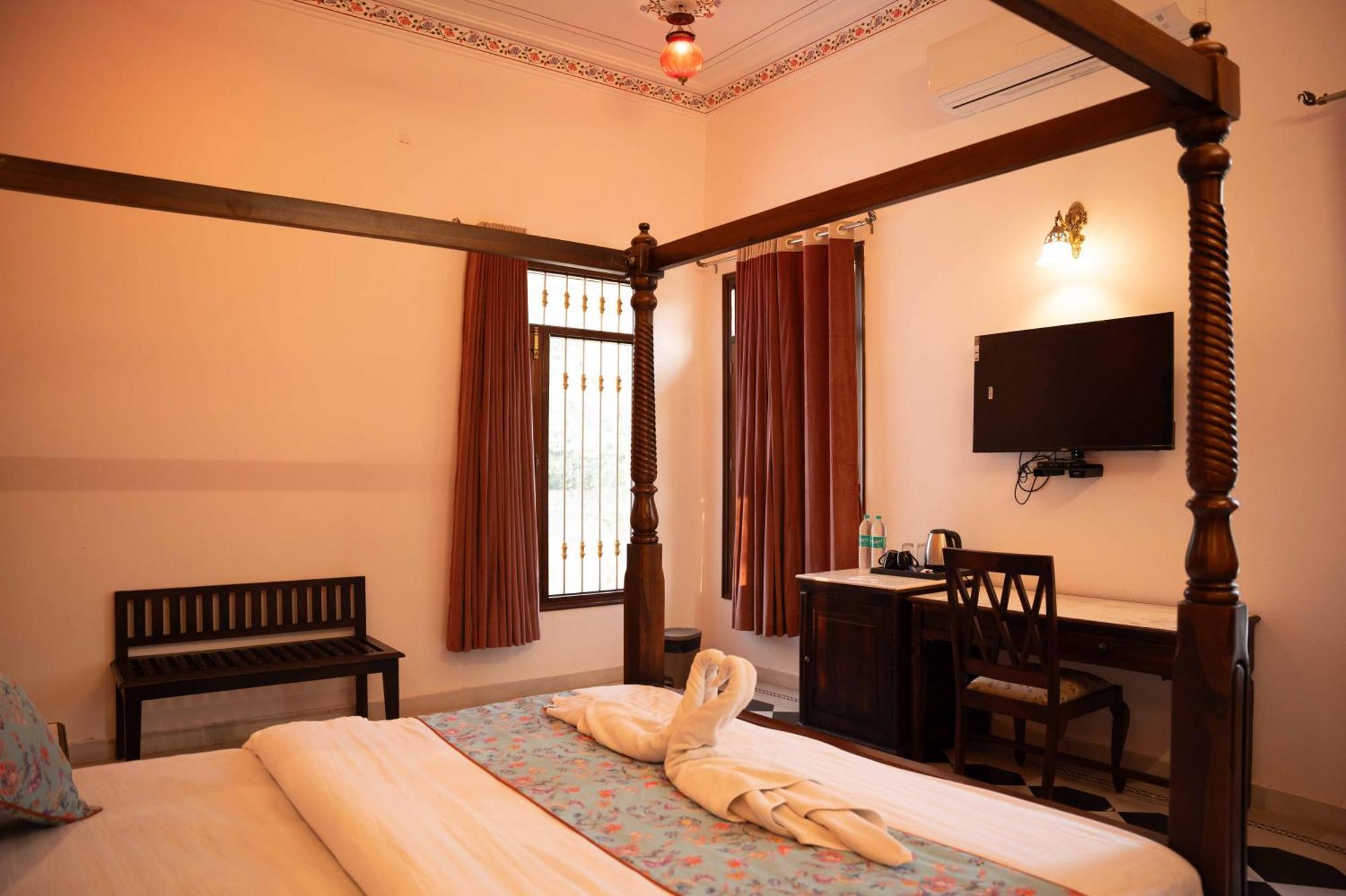 Hotel Karohi Villa Udaipur Esterno foto