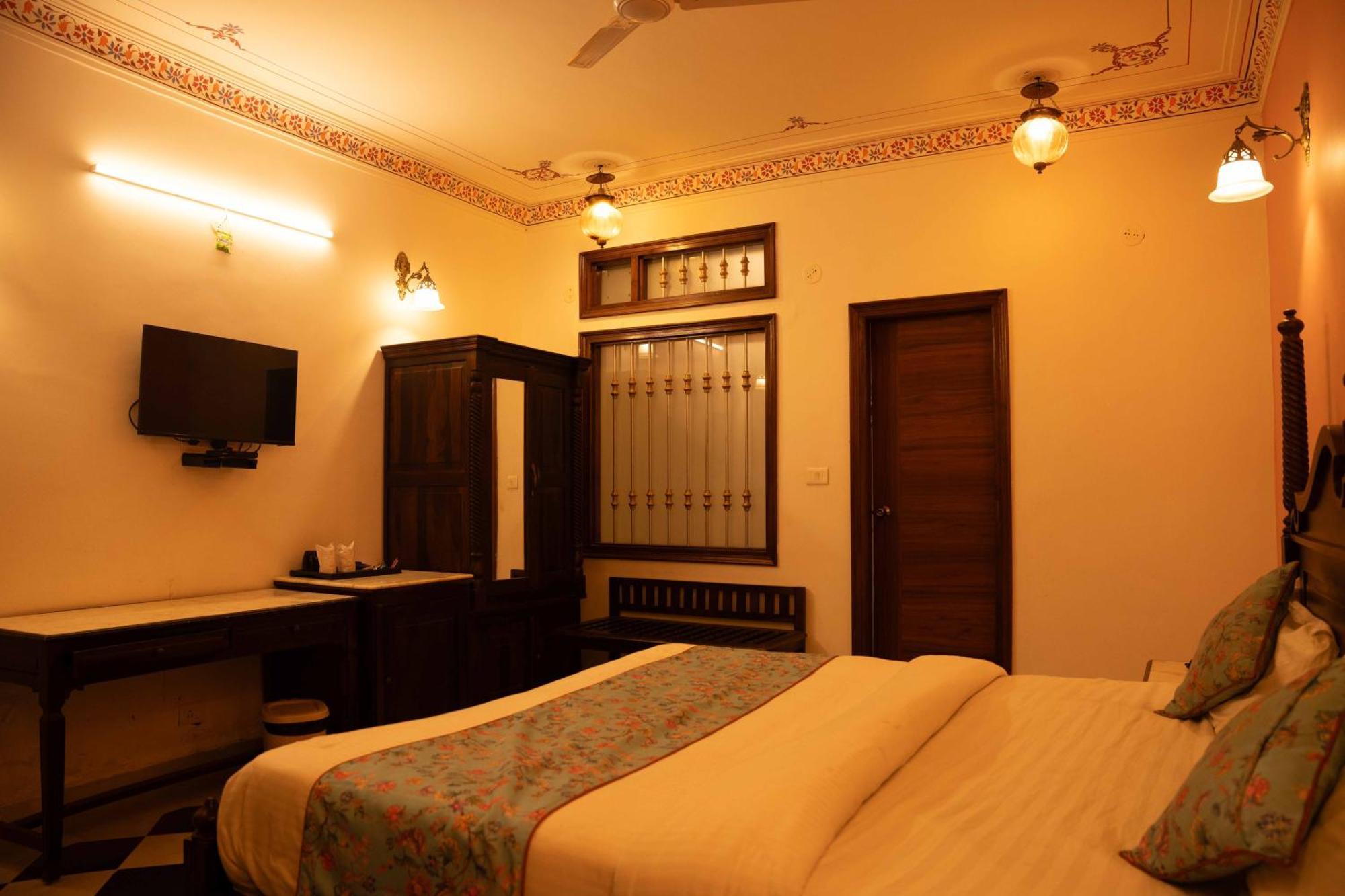 Hotel Karohi Villa Udaipur Esterno foto